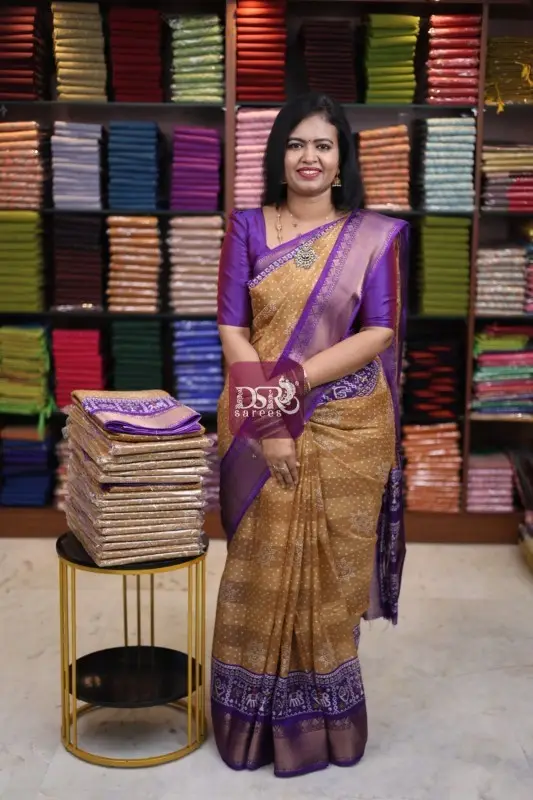 Bandhini Semi Dola Sarees