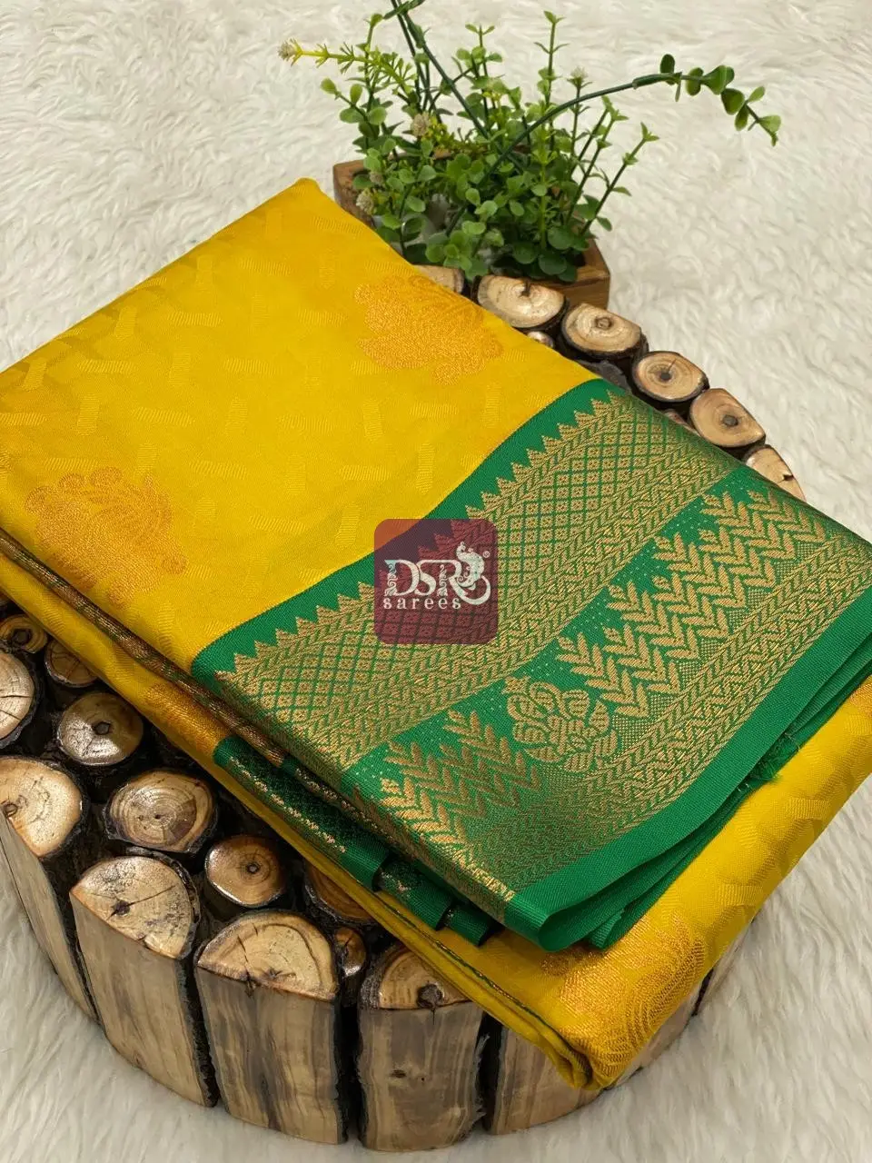 Korvai Border Embose Soft Silk