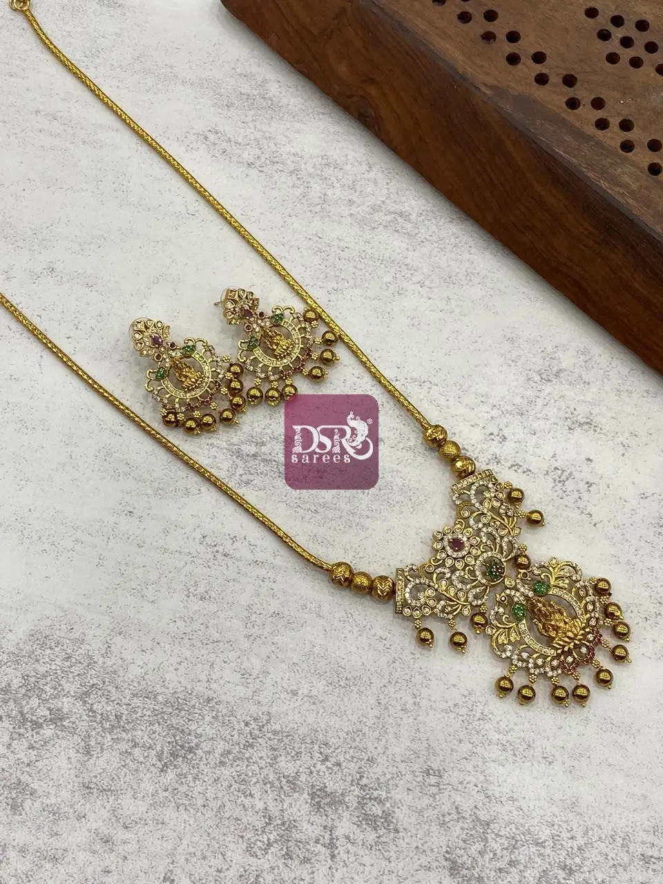 Dolar Chain