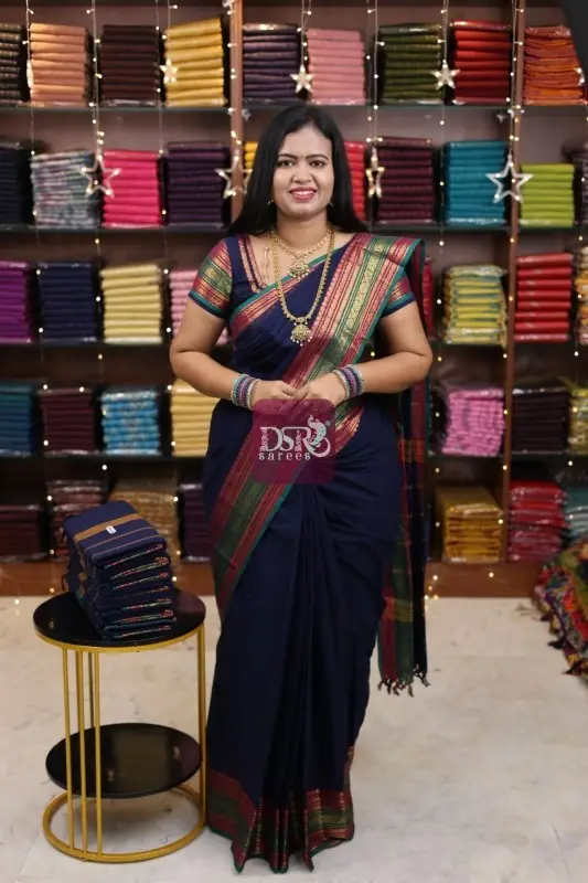 80's Count Chettinadu Sarees W/B
