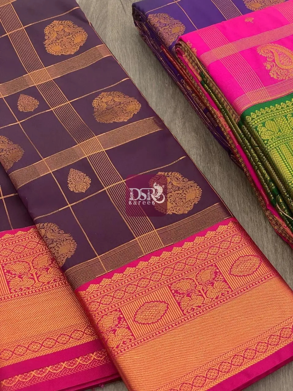 Vairaooshi Korvai Border Saree
