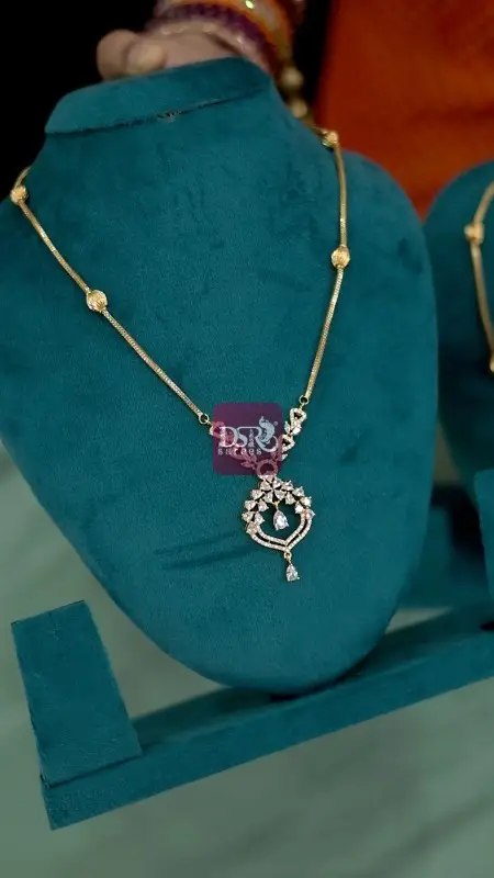 Mini Dolar Chain