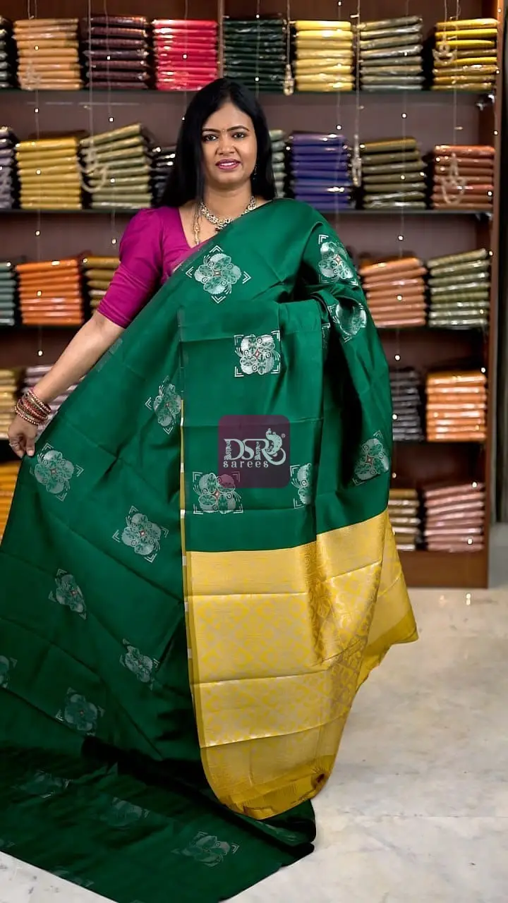 Borderless Emboss Sarees