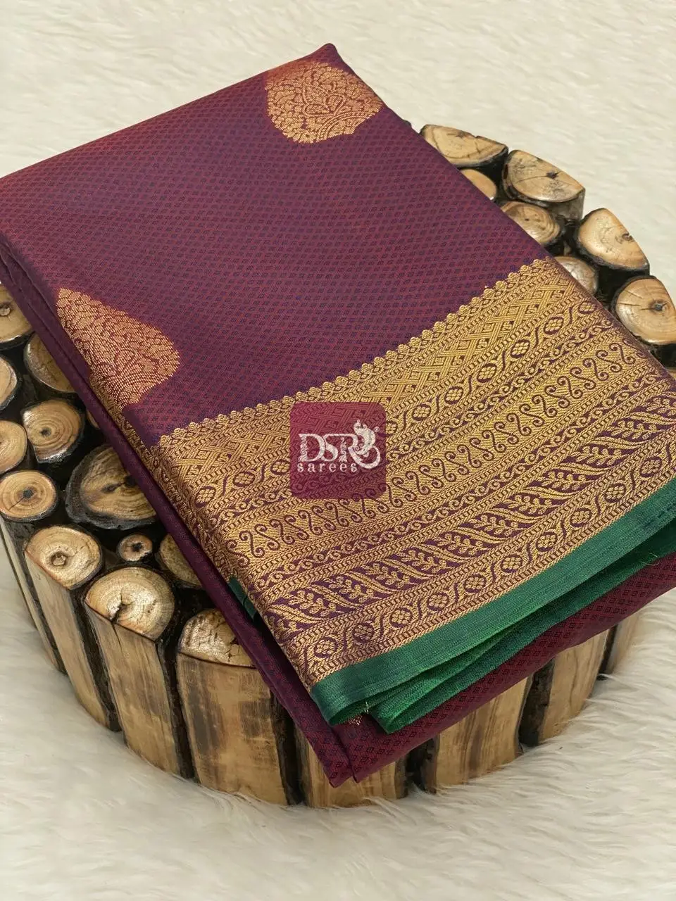 Jacquard Kanchi Pattu Sarees