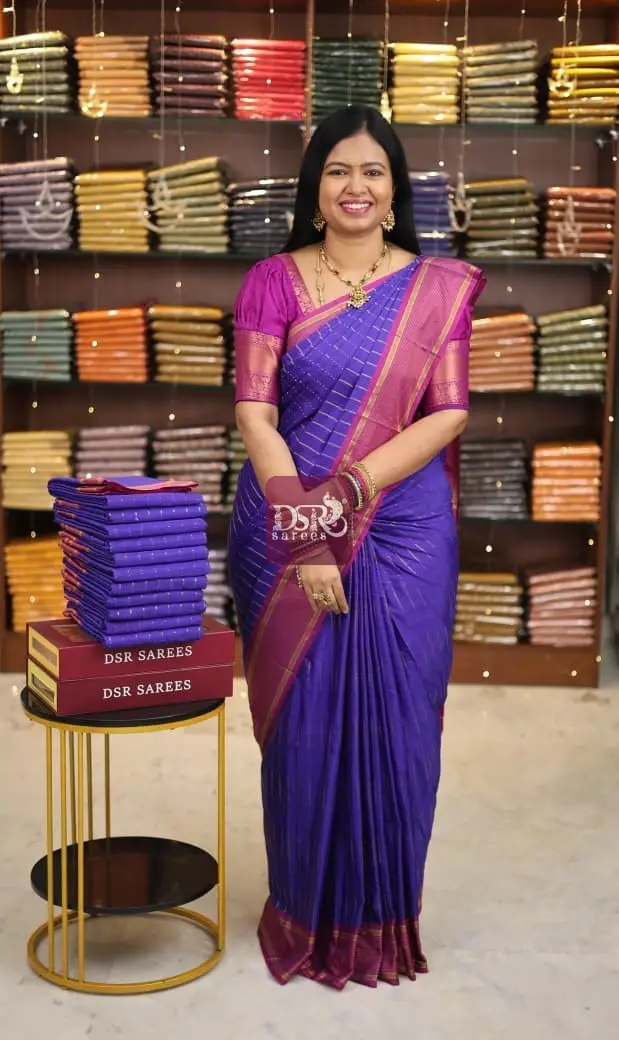 Arani Vairaooshi Soft Silk Saree