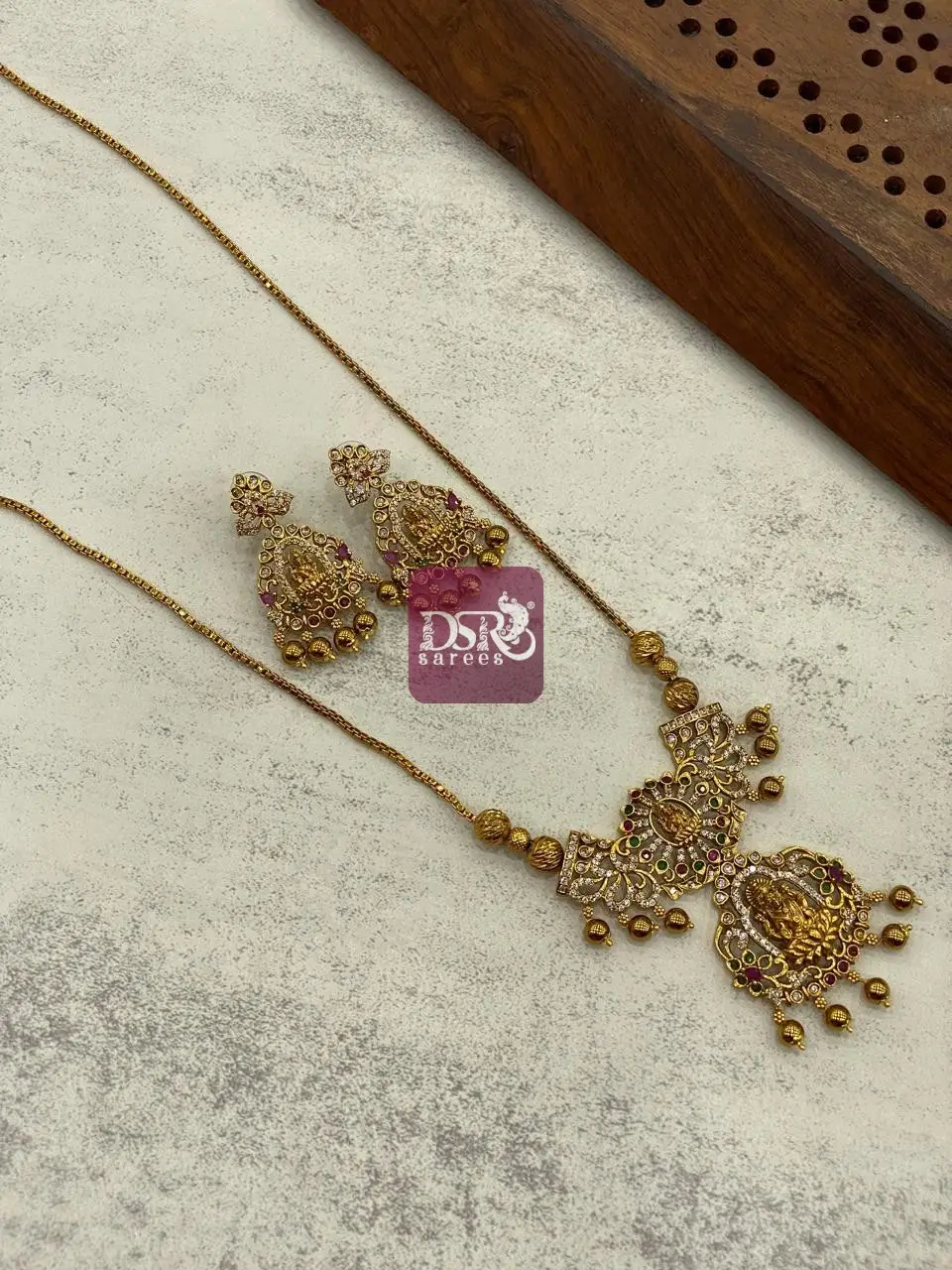 Dolar Chain