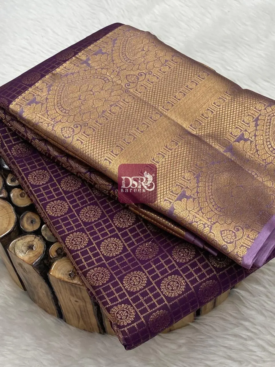 Vairaooshi Korvai Border Saree