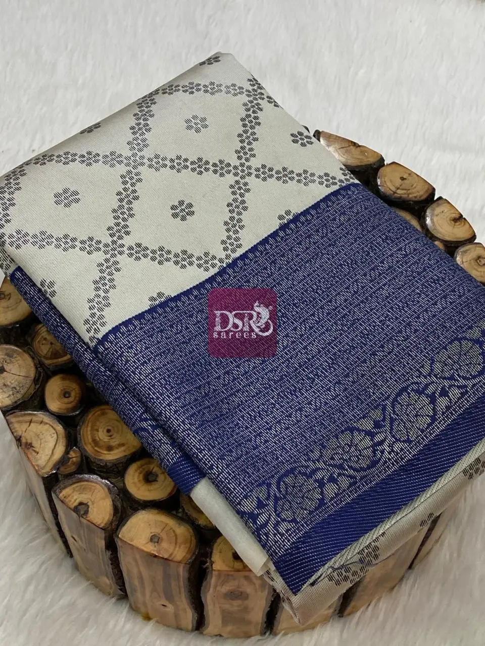Chandravadhana saree