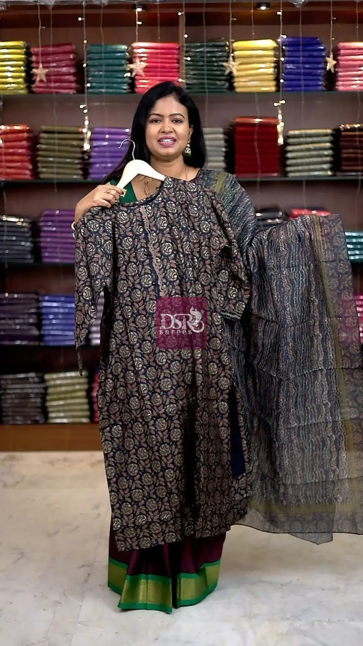 Muslin Designer Kurti Sets