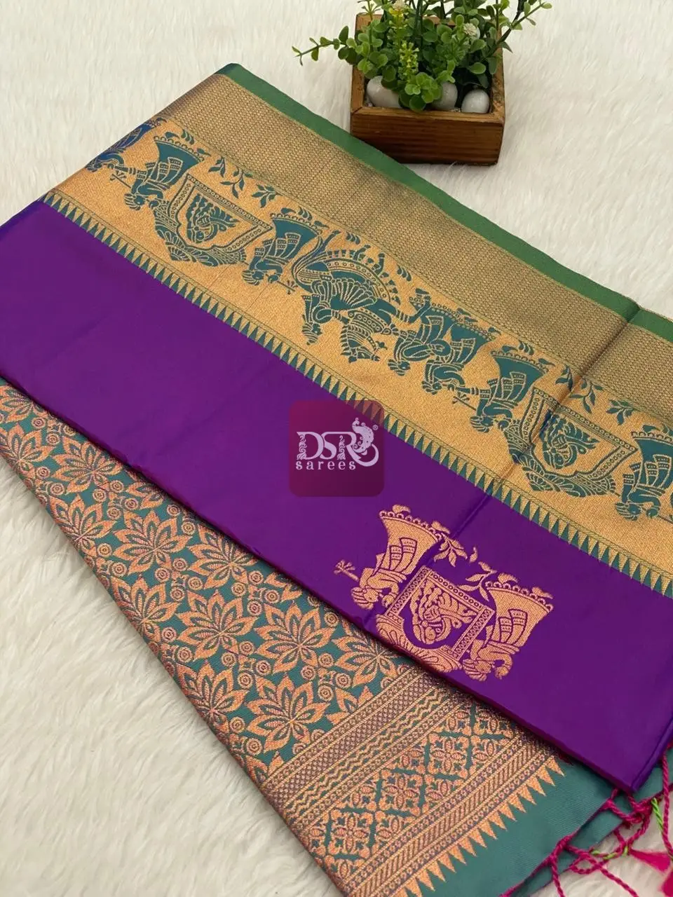 Pallaku Luxury silk saree