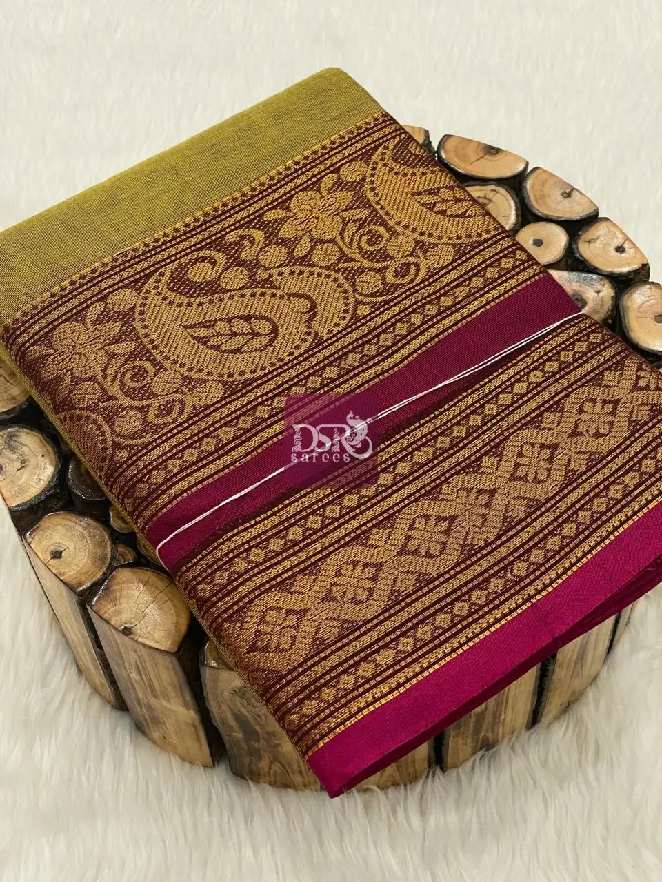 80's Count Chettinadu Sarees W/B