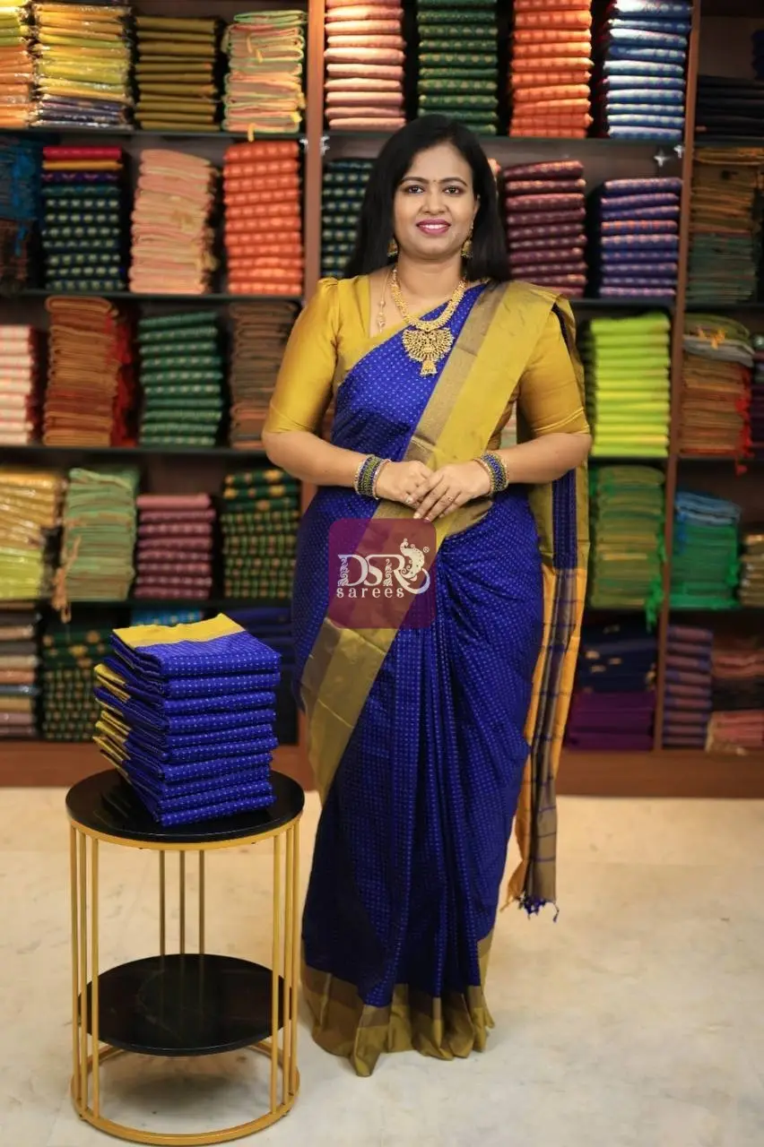 Arani Pooja Dots Saree