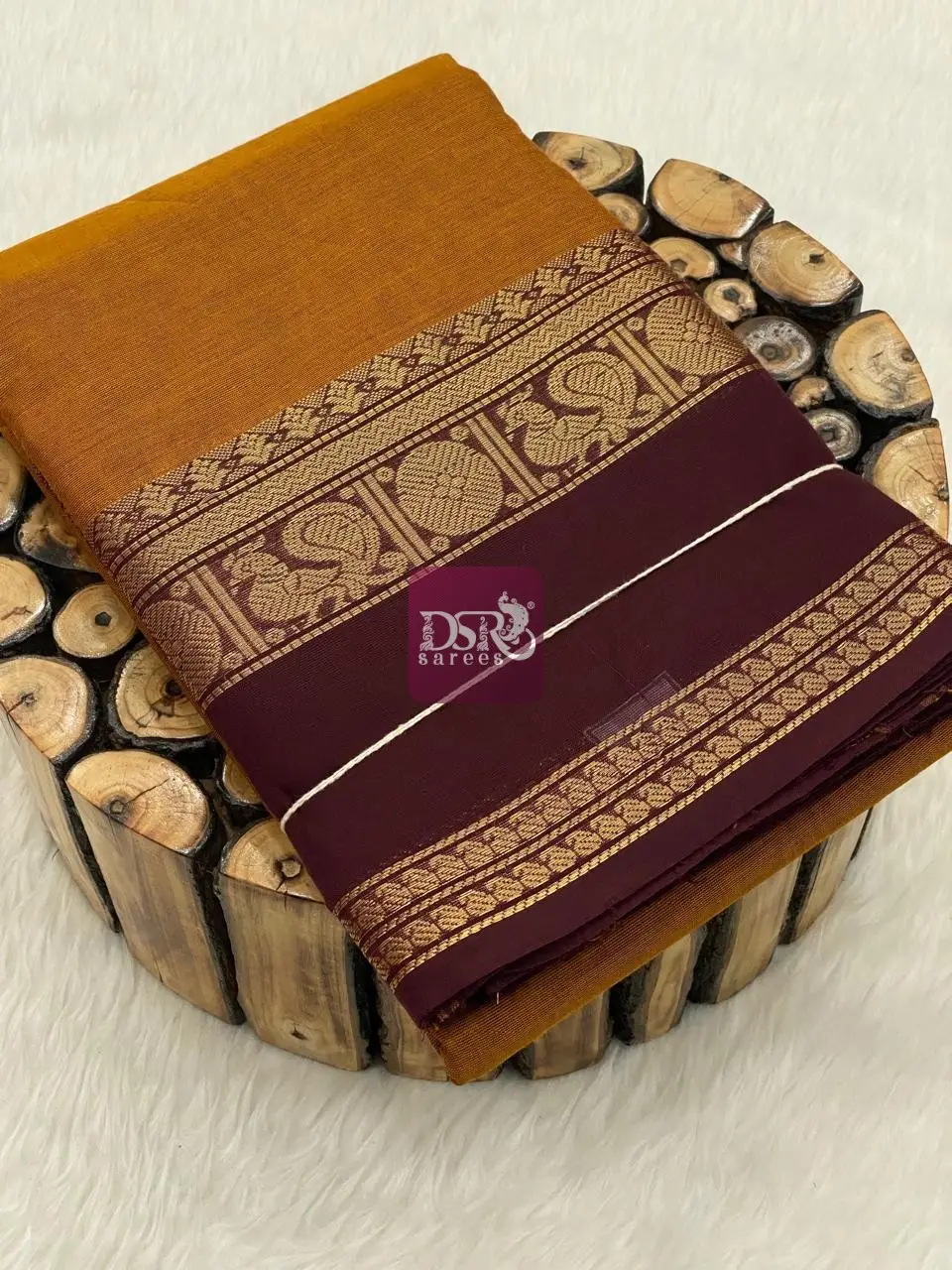 80's Count Chettinadu Sarees W/B