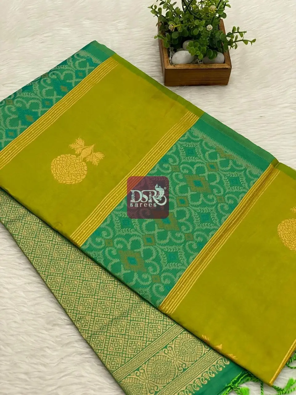 Pochampally Luxury Silk Saree