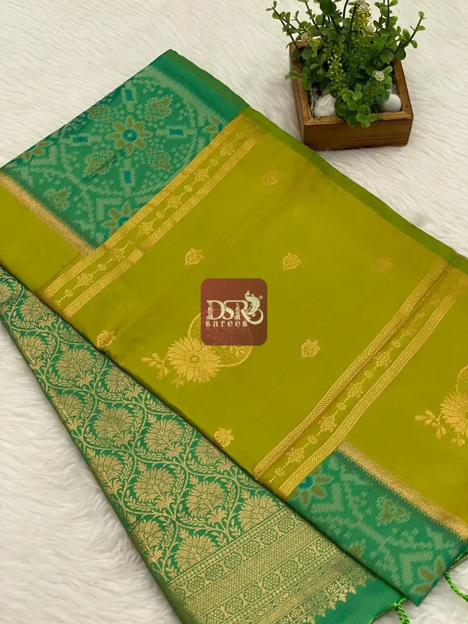 Pochampally Luxury Silk Saree