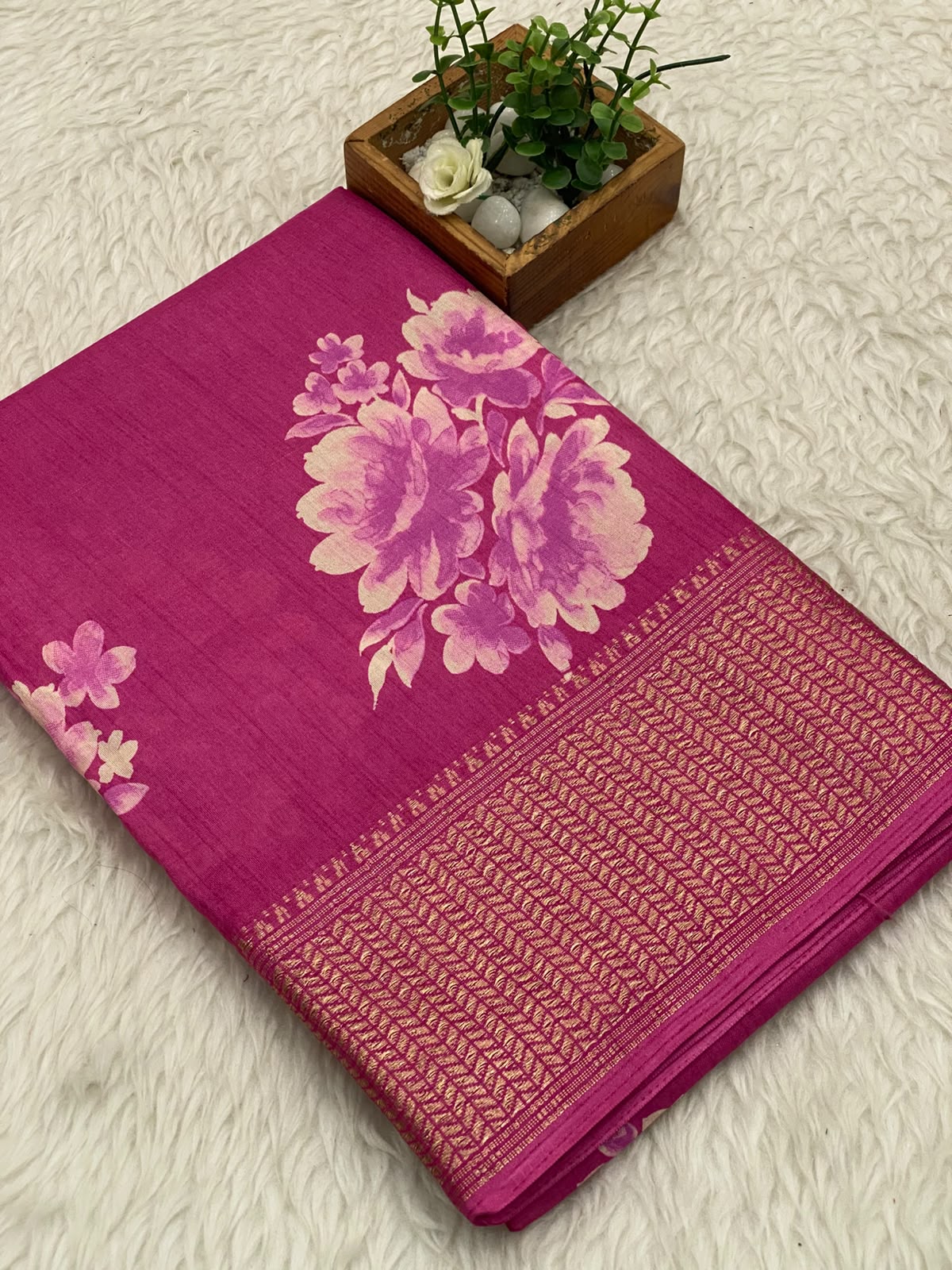 Iconic Silk Sarees -VOL1