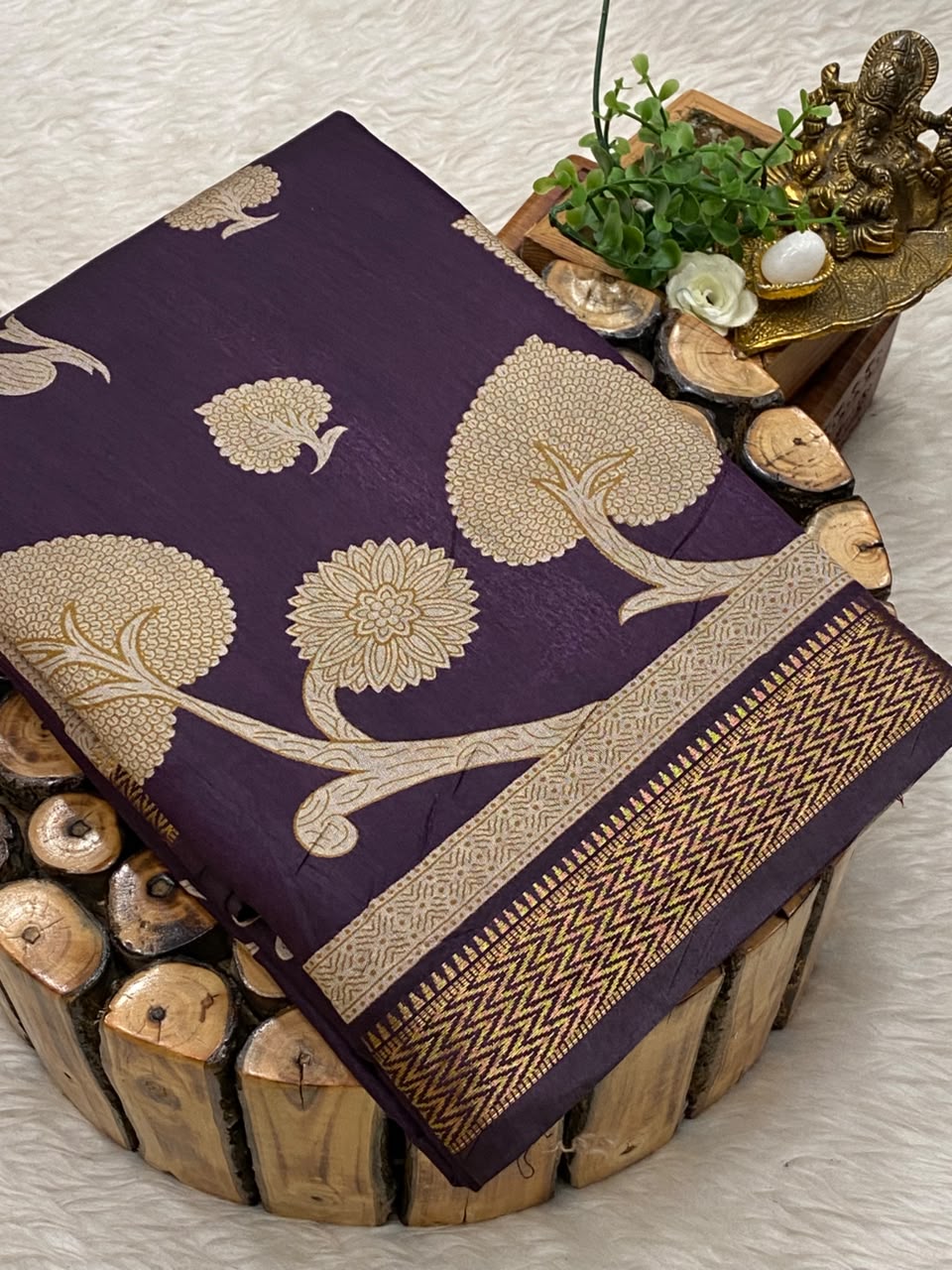 Munga Tussar Silk Saree