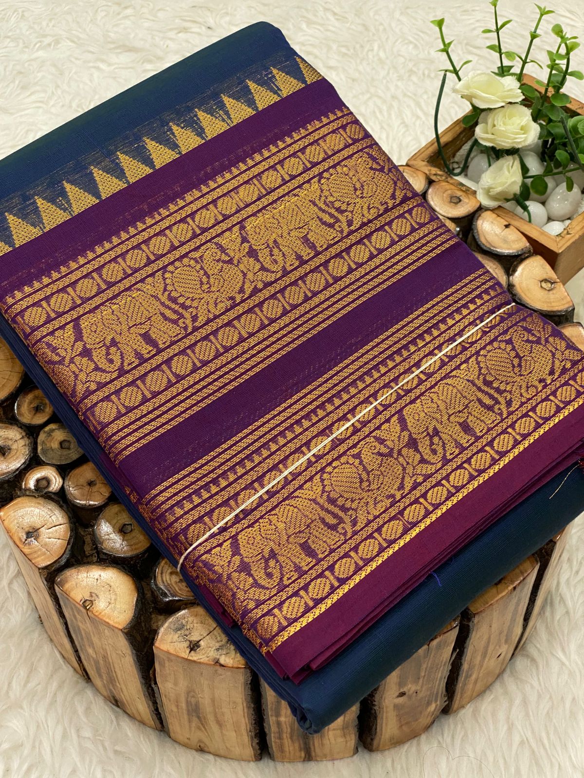 Chettinadu Cotton Sarees W/B