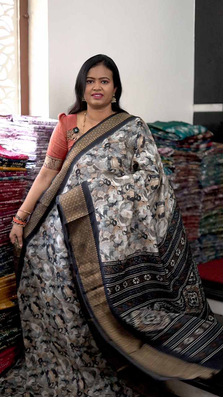 Crushed Dola Sarees