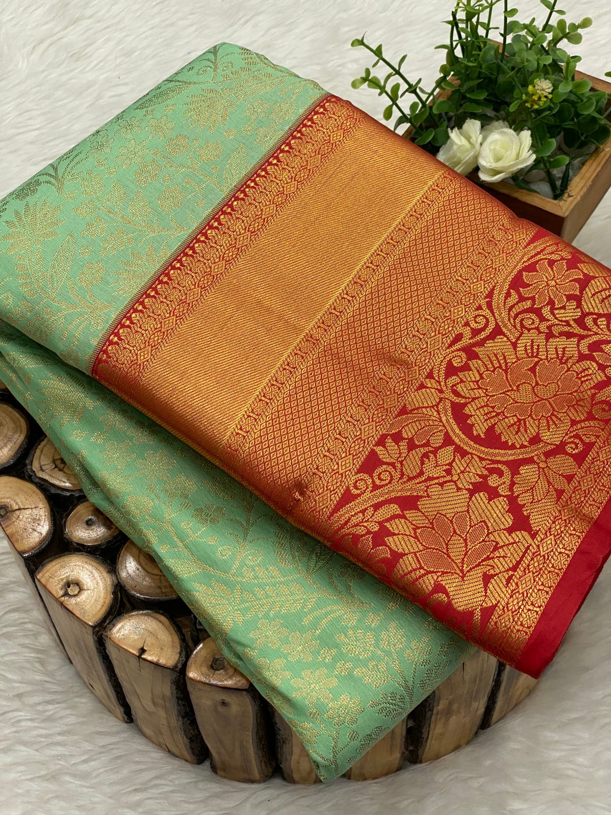 Vairaooshi Bridal Saree