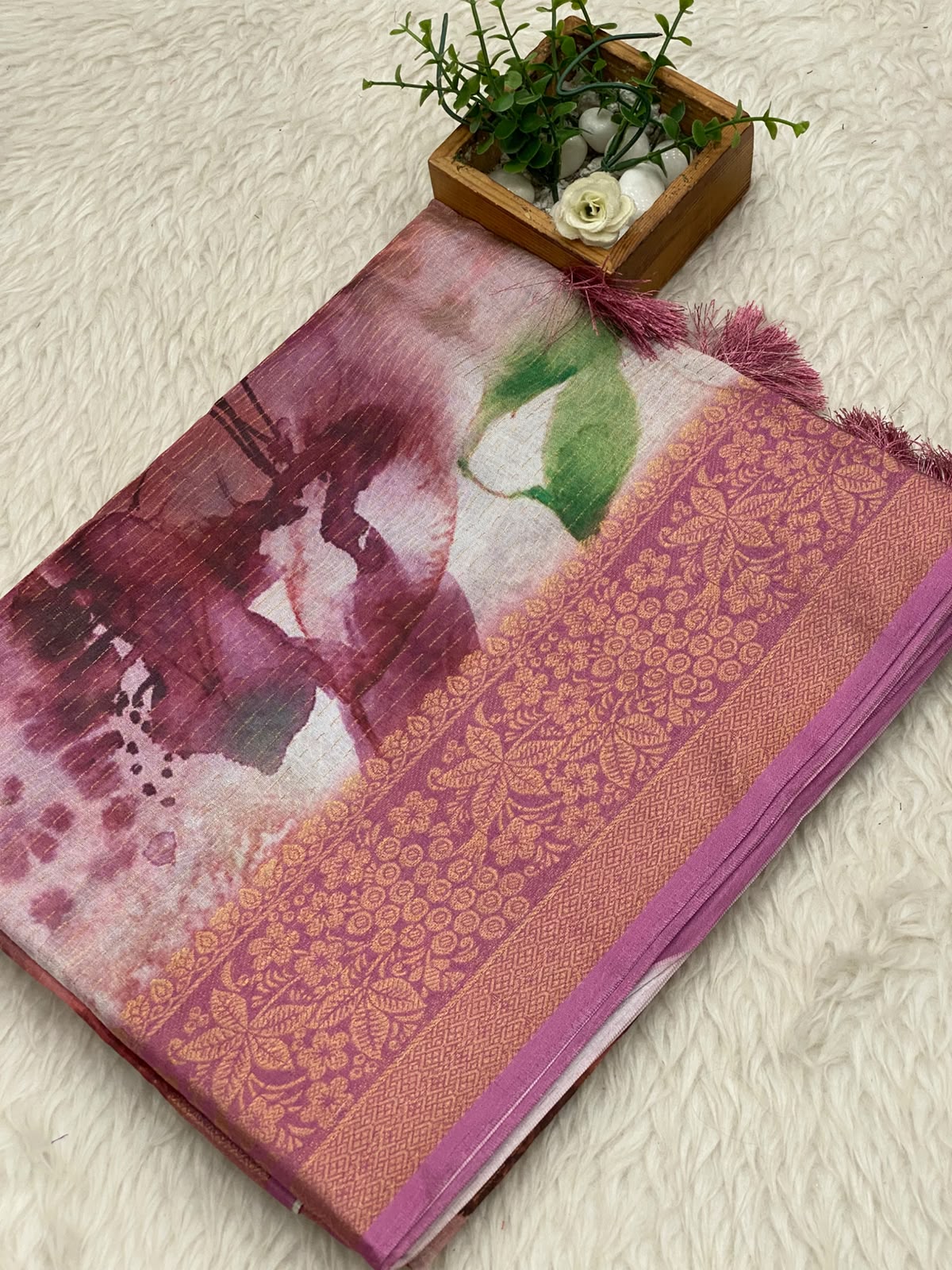 Zari Dola Saree